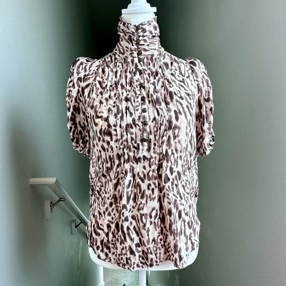 Anthropologie Maeve High Neck Button Up Leopard Print Blouse Size 2 - Picture 1 of 6